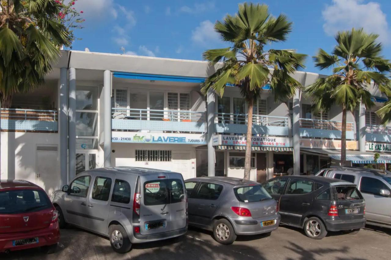 Le Marin Un Pied-A-Terre Face A La Marina 아파트 외부 사진